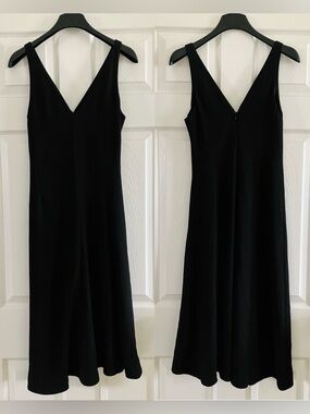 Theory Black V-Neck Midi Dress Size 0